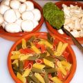 NUDELN: Bunte Champignon-Pesto-Pasta