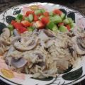 Champignong - Reis mit Gurken - Paprika - Salat
