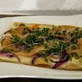 Flammkuchen mit Lachs