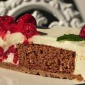 Limetten-Himbeer-Torte