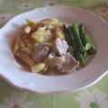 Kalbsragout mit gebratenem Spargel