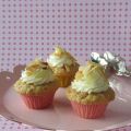 Mini Amarettini-Mandel Cupcakes