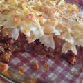 Nudelauflauf mit Bechamelsauce und Pancetta