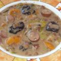 Suppe: Linsen mit Backpflaumen