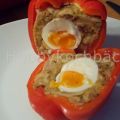 Paprika mit Brötchen- und Eifüllung