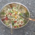 Mediterraner Nudelsalat