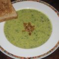 Lauchsuppe mit Frischkäse