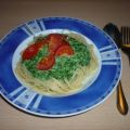Spaghetti mit Spinat-Käse-Soße