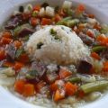 Suppe: Rindfleischsuppe mit Gemüse