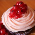 Johannisbeer Schoko Cupcakes