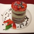 Basilikum-Tiramisu mit Erdbeer-Ragout