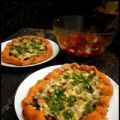 Zucchini-Pilz-Pizza mit Käserand