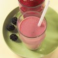 Beeren-Lychee-Smoothie