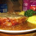 Hackbraten im Schwarzwälder Schinkenmantel