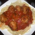 Scharfe Hackbällchen auf Spaghetti . . . mal[...]