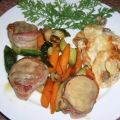 Schweinemedaillons mit Zucchini, Möhren und[...]