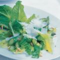 Salat mit grünem Spargel