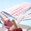 Buttermilch Erdbeeren Kirsche-Banane Eis am[...]