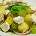 Kartoffel-Trauben-Salat mit Ziegenkäse