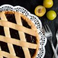Easy Peasy Pflaumenkuchen {Pflaumen Crostata}