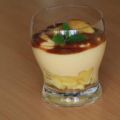 Vanillepudding mit Apfel und Karamell