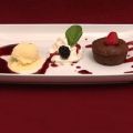 Fondant au chocolat mit Waldbeeren und[...]