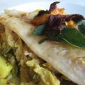 Pangasius-Filet auf Rahmwirsing mit Gemüsechips[...]