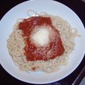 Spaghetti mit Tomatensoße