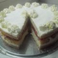 Kuchen - Etagen-Erdbeer-Torte