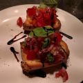 Tomaten-Zwiebel Bruschetta
