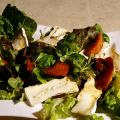 Feldsalat mit gebratenen Kürbis-Spalten und[...]