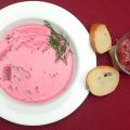 Kalte Rote-Bete-Suppe mit Tunfischtatar