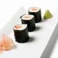 Maki-Sushi (Lachs)