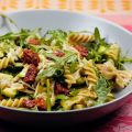 Italienischer Nudelsalat mit Rucola,[...]