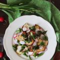 Laugenbrötchensalat mit Spargel, Radieschen &[...]