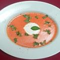 Kalte Tomatensuppe mit Ciabatta und[...]