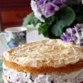 Blaubeer Schmand Torte mit Mandel Baiser