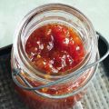 Aprikosen-Tomaten-Konfitüre mit Koriander