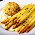 Safran-Spargel mit Curry-Reis
