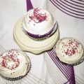 Red Velvet Cupcakes & Vanilla Frosting *vegan*