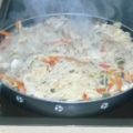 Gebratene Nudeln mit Schweinfiletstreifen