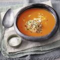 Paprikasuppe mit Bulgur-Gremolata