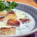 Knoblauchsuppe mit Croutons