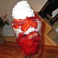 Erdbeeren mit Schlagsahne