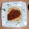 Spagetti mit Tomaten-Hackfleisch Soße