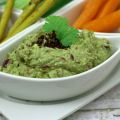 Avocado-Dip mit Feta und türkischem Chili[...]