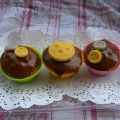Haselnussmuffins mit Kaffeeglasur