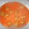 Tomatencremesuppe mit Fleischbällchen