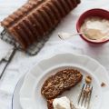 Bananenbrot mit Kardamom und Cashew