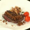 Steak vom Wasserbüffel mit Schalottenkruste und[...]